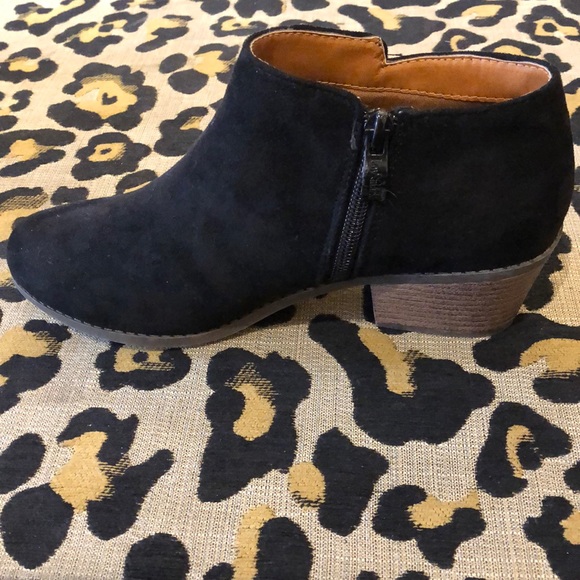 Black Suede zip side Bootie, NWT - Picture 3 of 4